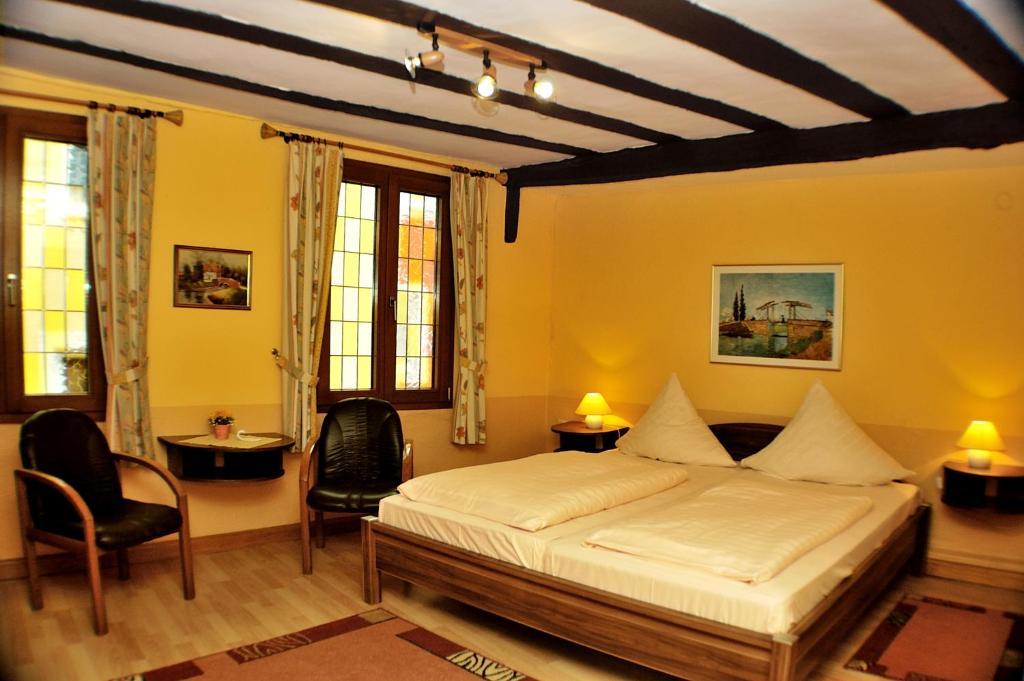 Hotel-restaurant Moselbluemchen 3*